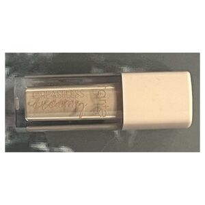 TARTE’s CREASELESS CREAMY CONCEALER